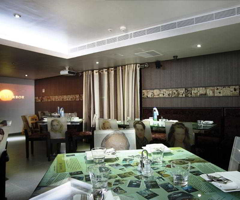 The Spring Hotel Chennai Eksteriør billede