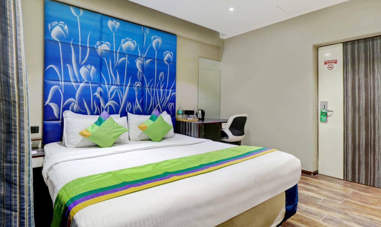 The Spring Hotel Chennai Eksteriør billede