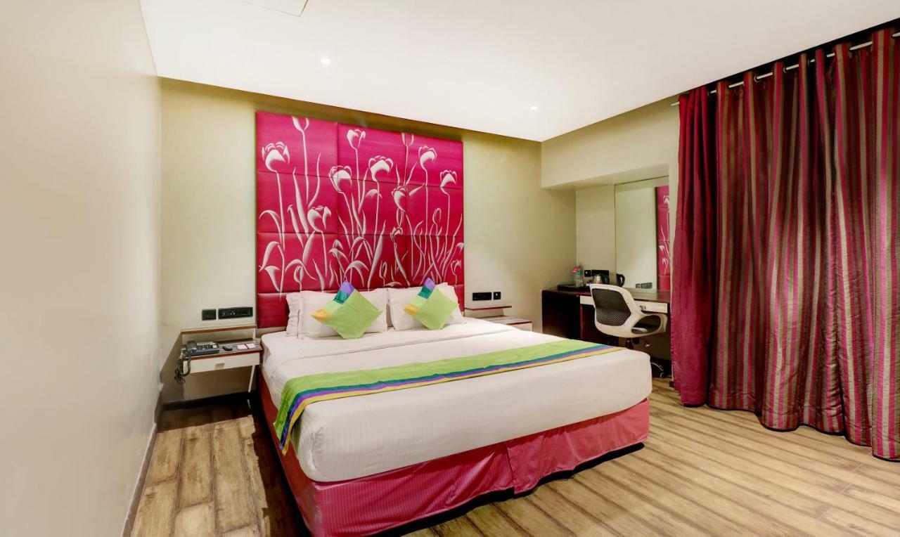 The Spring Hotel Chennai Eksteriør billede