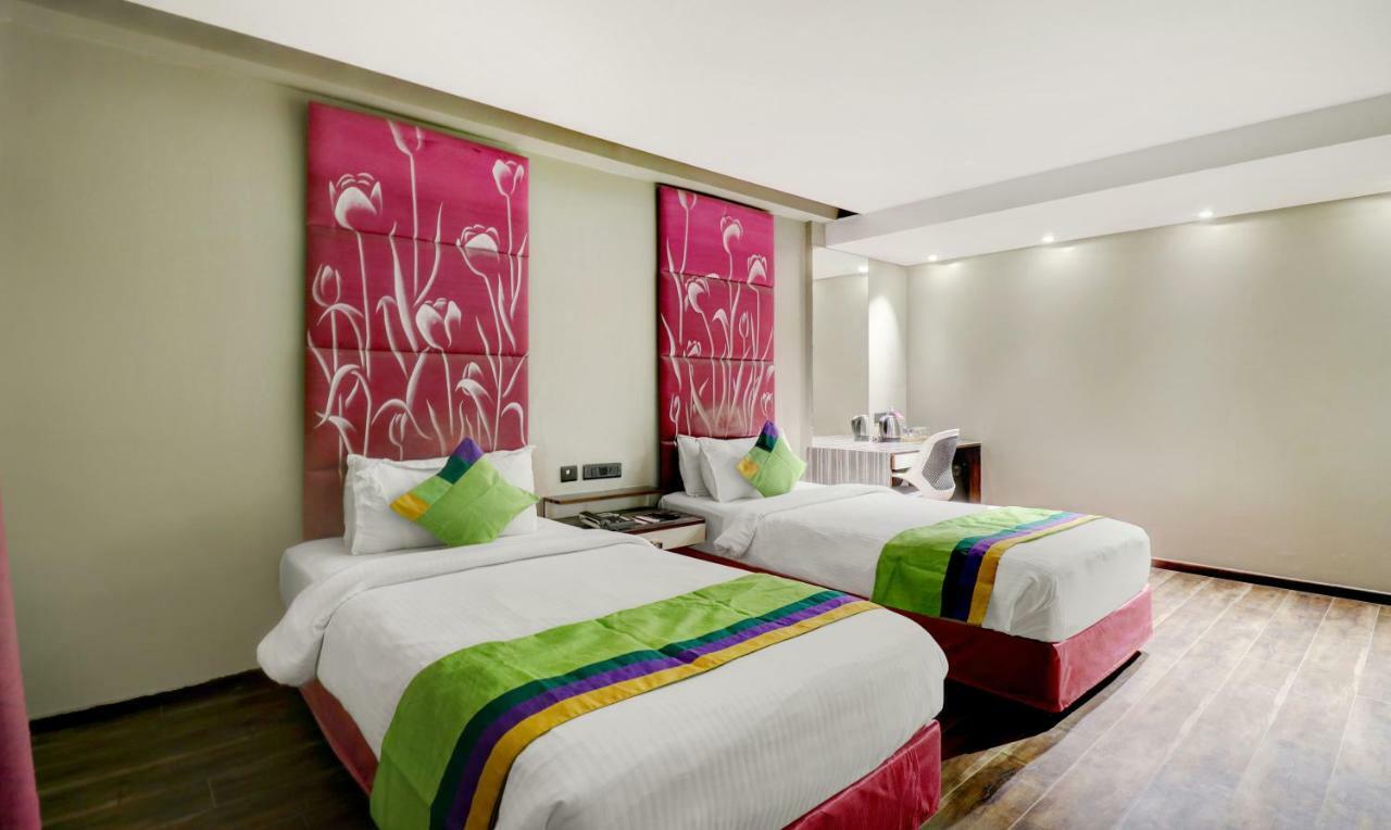 The Spring Hotel Chennai Eksteriør billede