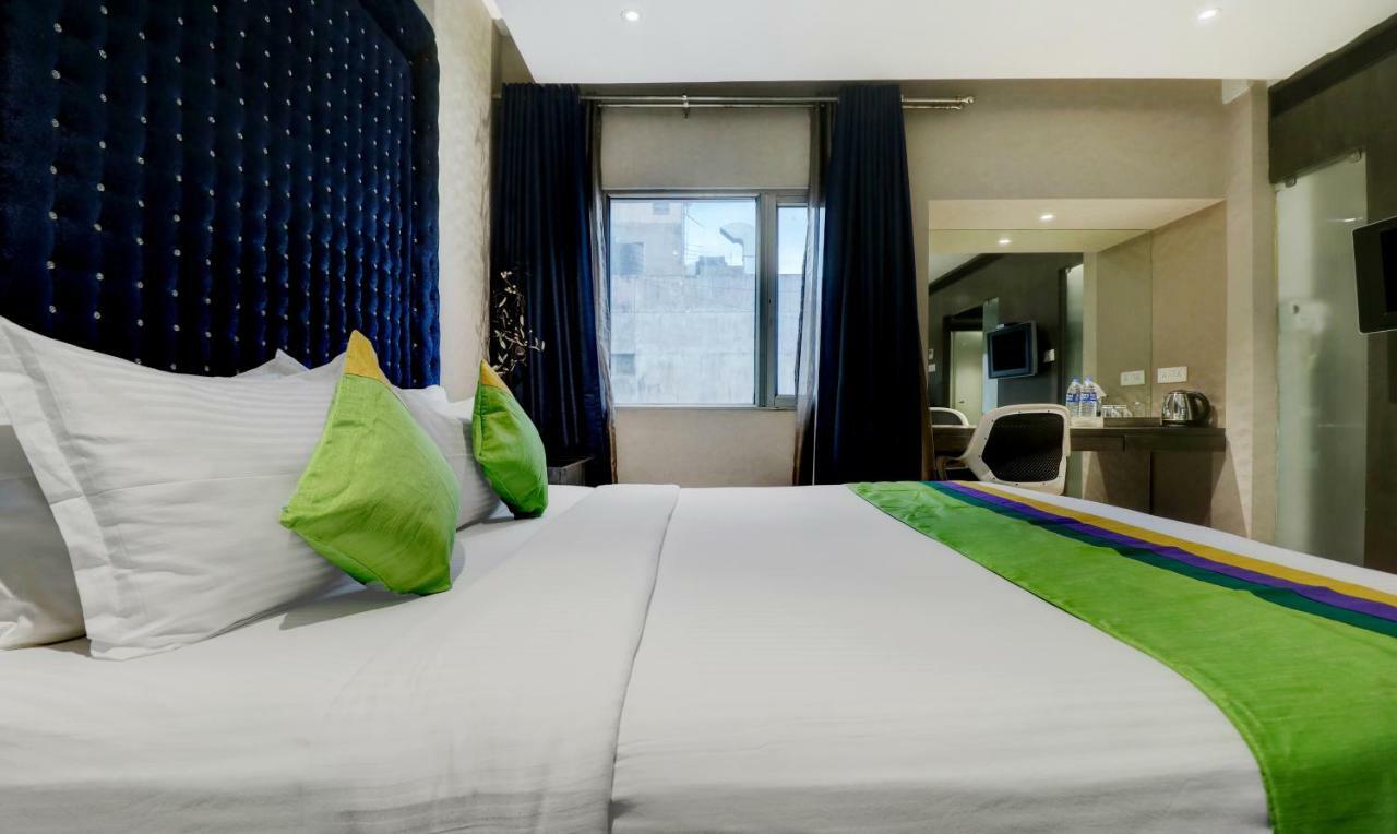 The Spring Hotel Chennai Eksteriør billede