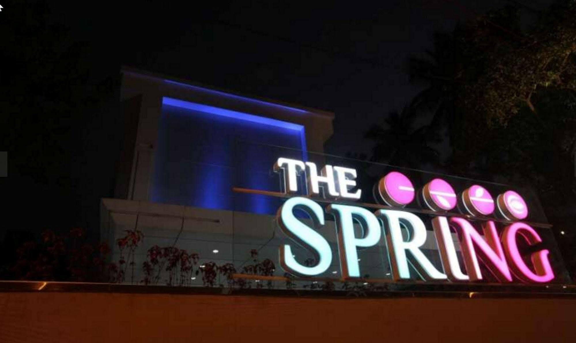 The Spring Hotel Chennai Eksteriør billede